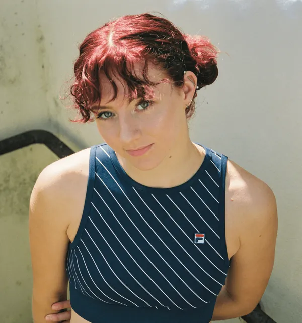 Rachel Gough parkour athlete UK for hire